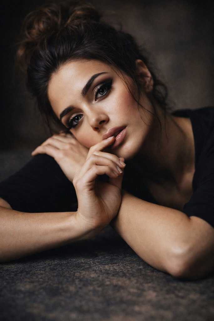 Portrait glamour visage penché